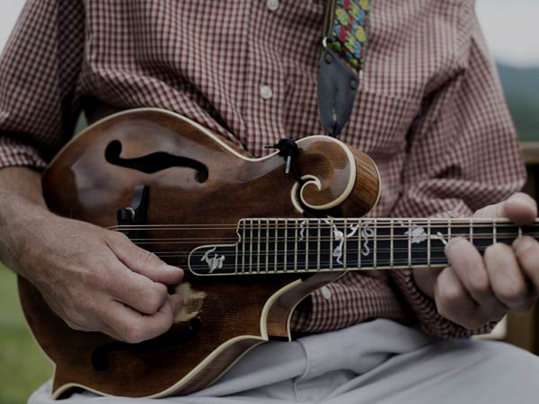 Curso de bandolim conservatório musical Villa-Lobos